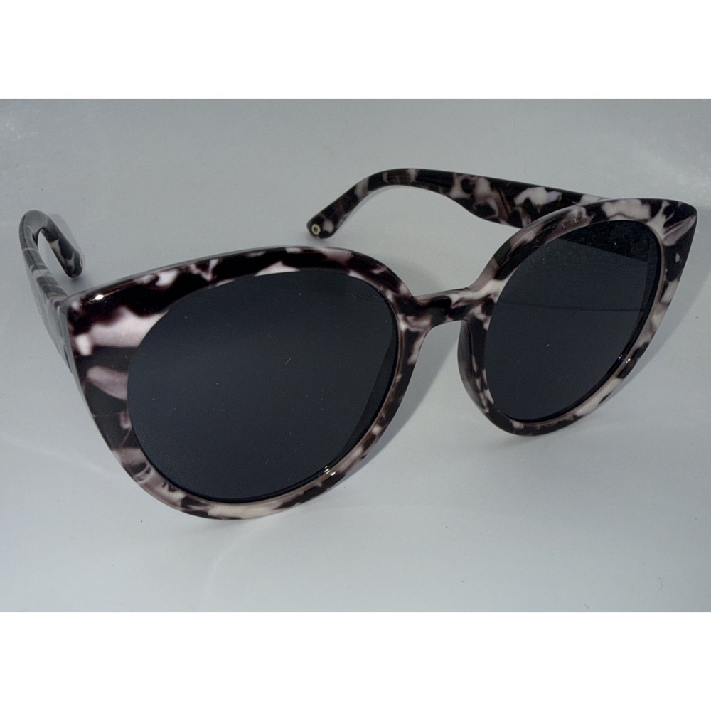 Anthropologie Designer Sunglasses - Neutral tortoise round frames - ett:twa